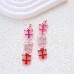 🎄 Pink Christmas Gift Box Earrings | Cute Holiday Dangle Jewelry | Festive Gift